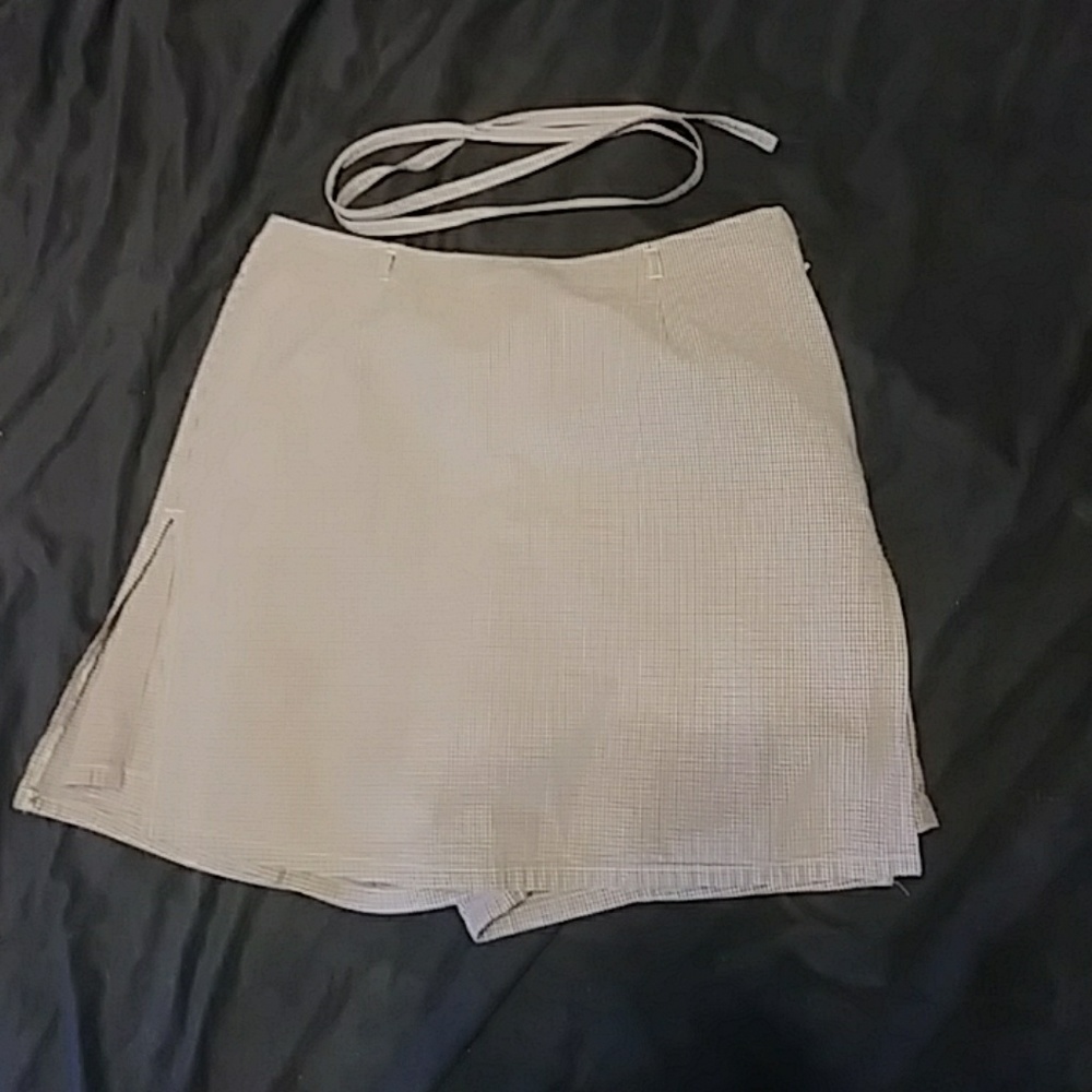 Womens skorts skirt shorts Sz 12 Tie Belt Split Sides Plaid Texture LL BEAN B8
